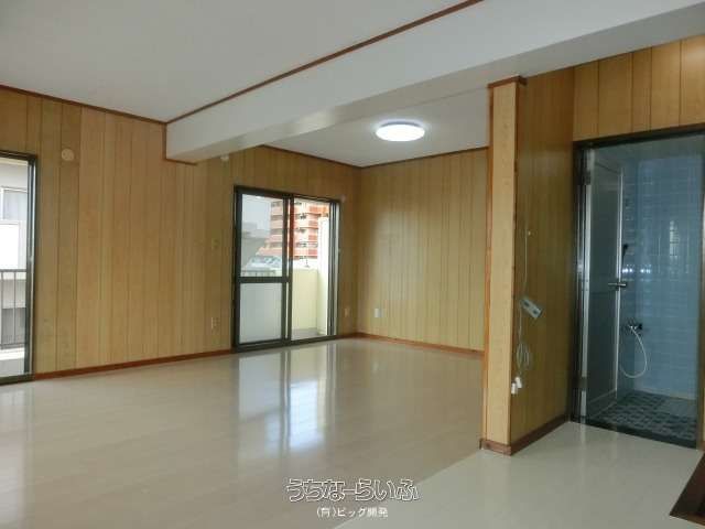 1R Apartment for Rent in Naha Akebono, Okinawa - No Deposit - Thumbnail 4