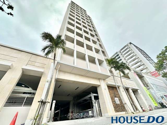 2LDK Condo for Sale in Naha, Okinawa - D’Cladia Mark Branca - Thumbnail 2