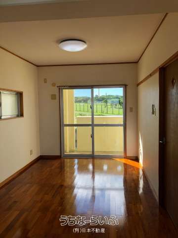 1LDK Apartment for Rent in Ginowan City, Okinawa - Thumbnail 2
