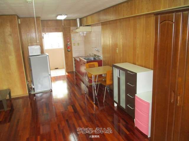 Remain Shinya 505: Furnished Rental Apartment in Naha, Okinawa - Thumbnail 3