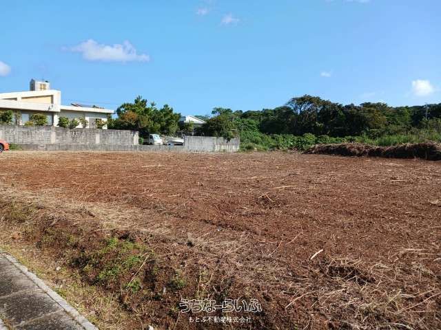 2997m² Land for Sale in Motobu, Okinawa with Building Permit - Thumbnail 2