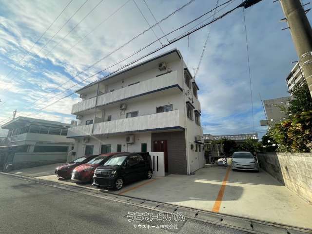 D.granU 201: 1R Apartment for Rent in Chatan, Okinawa - Thumbnail 3