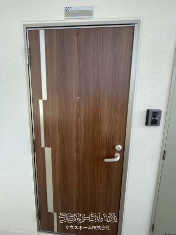 D.granU 201: 1R Apartment for Rent in Chatan, Okinawa - Thumbnail 4