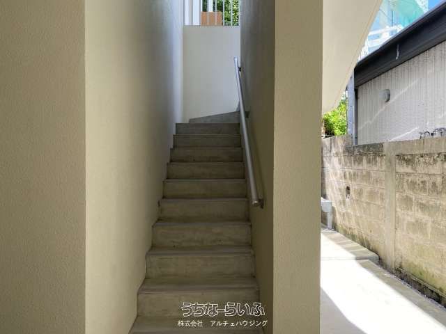 1R Apartment for Rent in Naha, Okinawa - Near Miebashi Station - Thumbnail 3