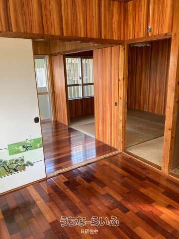 Tawada Apartment B101: Affordable 2DK Rental in Ginowan, Okinawa - Thumbnail 4