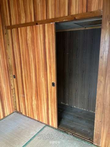 Tawada Apartment B101: Affordable 2DK Rental in Ginowan, Okinawa - Thumbnail 3