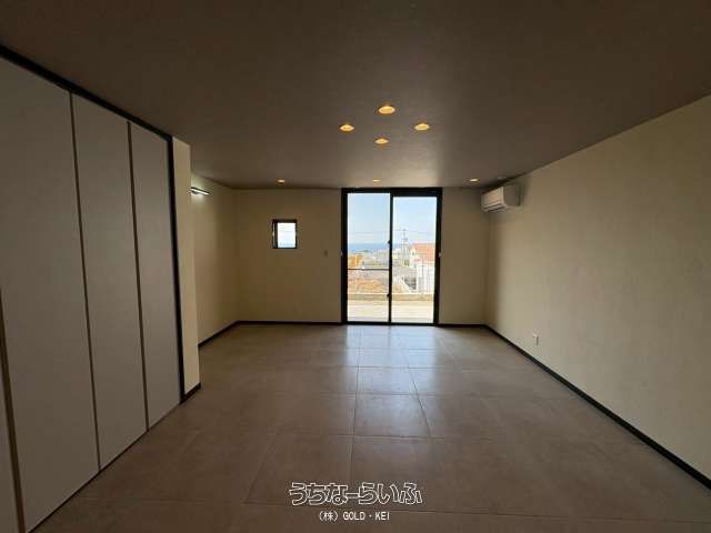 Luxury New 4LDK House for Rent in Yomitan Village, Okinawa - Thumbnail 4