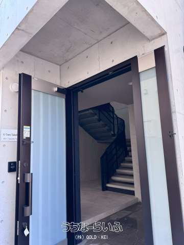 Luxury New 4LDK House for Rent in Yomitan Village, Okinawa - Thumbnail 3