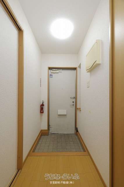 Sazana Flats 101: 2LDK Apartment for Rent in Naha Omoromachi - Thumbnail 4
