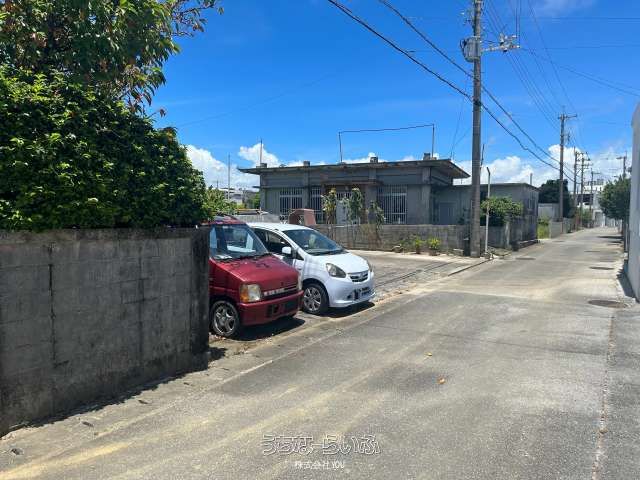 1111 sqm Land for Sale in Katsuren Heianna, Uruma City, Okinawa - Thumbnail 2
