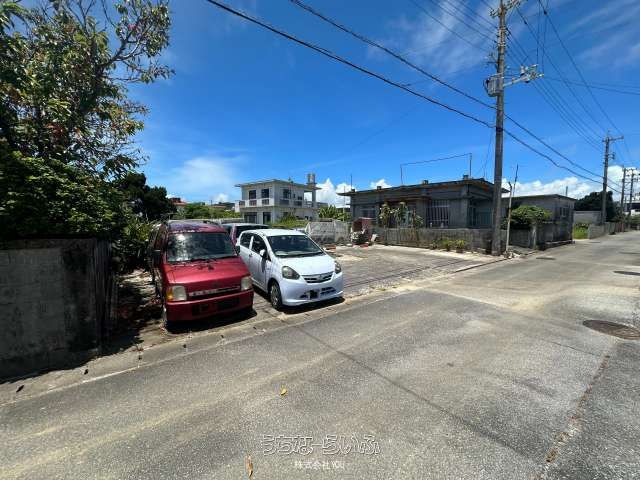 1111 sqm Land for Sale in Katsuren Heianna, Uruma City, Okinawa - Thumbnail 3