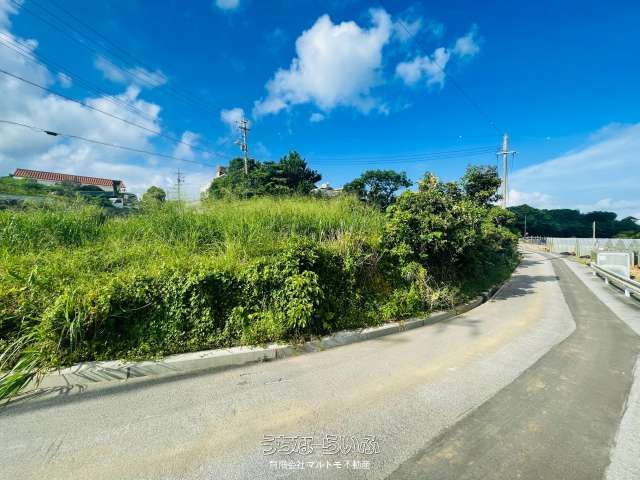 272 sqm Land for Sale in Nakijin Village, Okinawa - Thumbnail 2