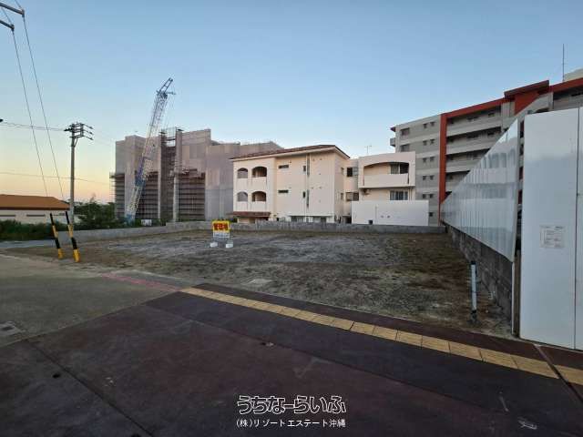 465.44 sqm Land for Sale in Kitakagusuku Village, Okinawa - Thumbnail 2