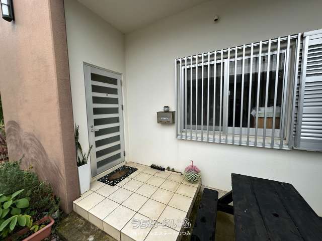 2LDK RC House in Nagura, Ishigaki with 100 Tsubo Land - Thumbnail 3