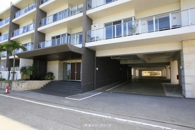Maeda Cape Grand Blue 412 - Resort Condo with Minpaku Approval - Thumbnail 2