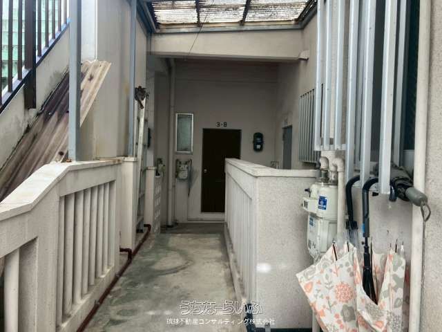 Renovated 1LDK Apartment for Rent in Central Naha, Okinawa - Thumbnail 2