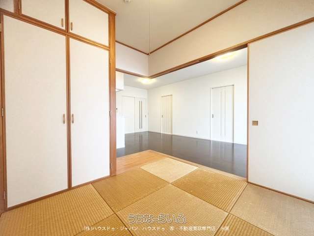 Wise Esteem Court Chiodaira Tower 4LDK Apartment for Sale - Thumbnail 3