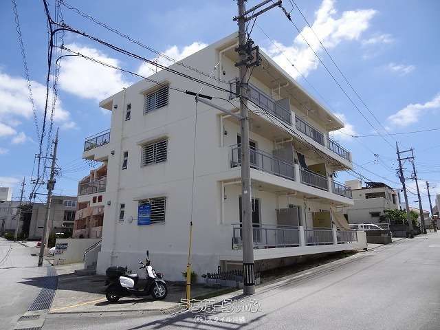 PURDUE II 203: 1-Room Apartment for Rent in Nakagusuku, Okinawa - Thumbnail 2