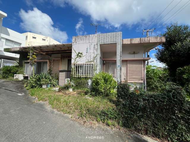 216.19m² Land for Sale in Uebaru, Naha City, Okinawa - Thumbnail 3
