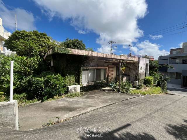 216.19m² Land for Sale in Uebaru, Naha City, Okinawa - Thumbnail 4