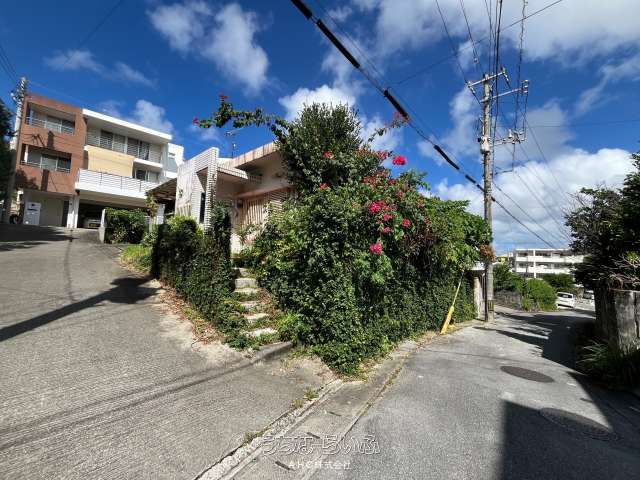 216.19m² Land for Sale in Uebaru, Naha City, Okinawa - Thumbnail 2