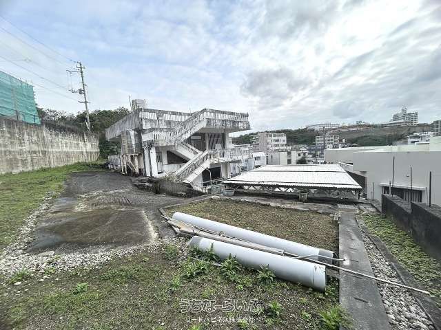 5LDK House on 733sqm Hilltop Land in Urasoe, Okinawa - Thumbnail 4