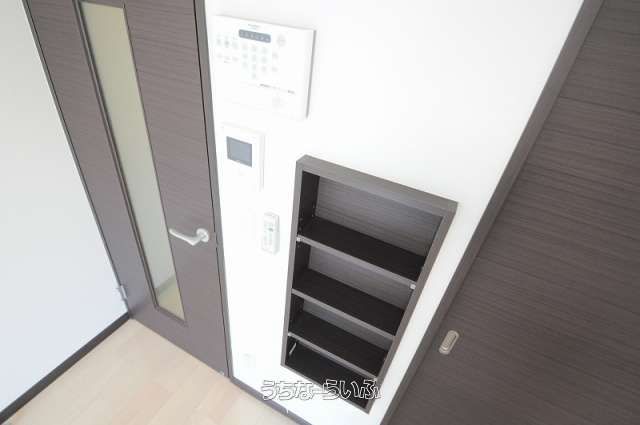 Kureino Kariyushi II 106 Apartment for Rent in Haebaru, Okinawa - Thumbnail 3