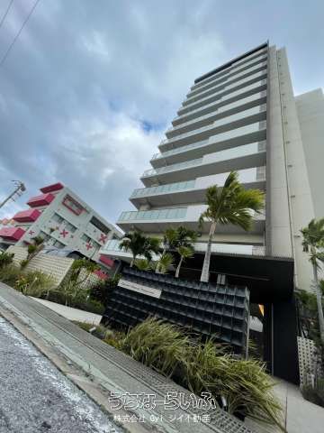 3LDK Ocean View Apartment for Sale in Ginowan, Okinawa - Thumbnail 2