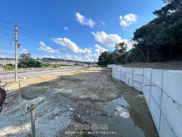 Land for Sale in Osato, Itoman City, Okinawa - 392.62 sqm - Thumbnail 2