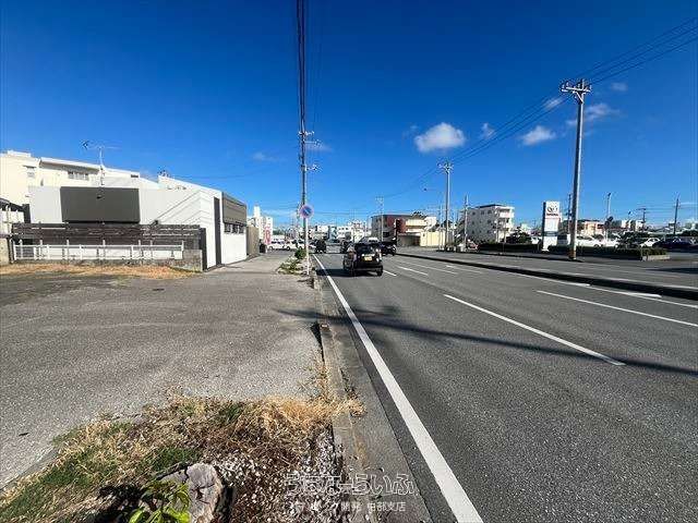 Uruma City 4LDK House for Sale with 3.9% Yield - Thumbnail 2