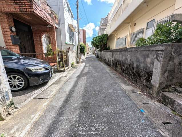 243.61 sqm Residential Land for Sale in Ameku, Naha, Okinawa - Thumbnail 3