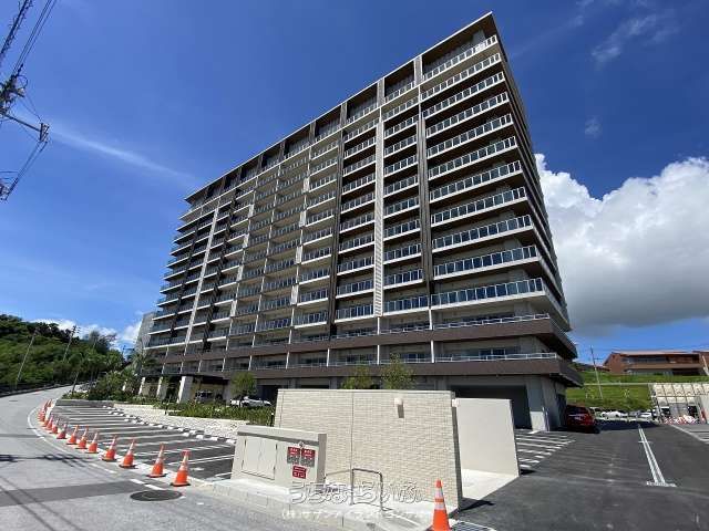 New 2LDK Condo in Mondo Mio Okinawa Resort Rycom Hills - Image 1