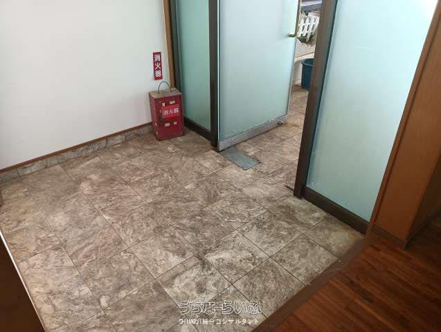 Chatan 4SLDK House with Shop Space | 128.5 Tsubo Land - Thumbnail 4