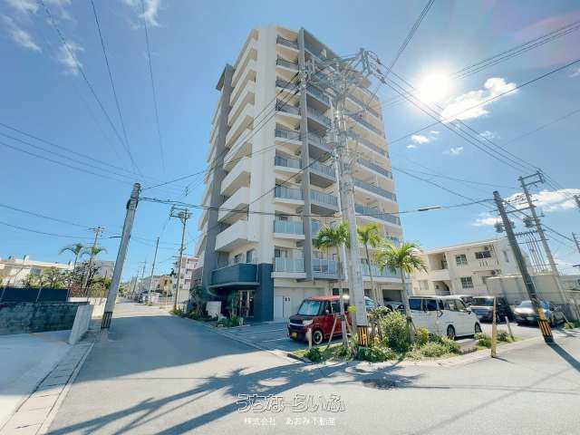 3LDK Condo in Chatan Okinawa - Comfort Momohara Park Side - Thumbnail 2