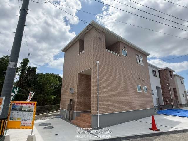New 3LDK Corner Lot House for Sale in Yaese Town, Okinawa - Thumbnail 3