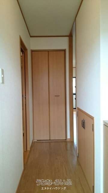 1LDK Apartment for Rent in Ginowan, Okinawa - Ruel 304 - Thumbnail 3