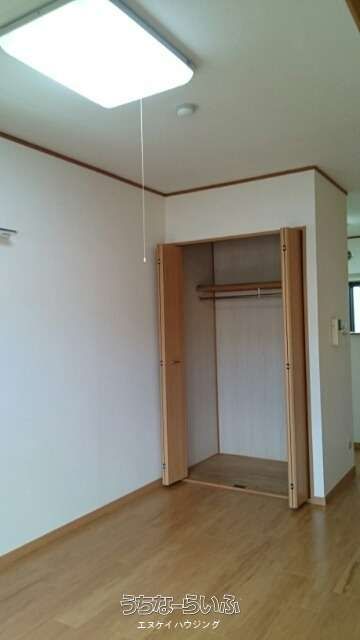 1LDK Apartment for Rent in Ginowan, Okinawa - Ruel 304 - Thumbnail 4