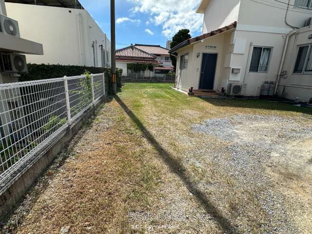 404.58㎡ Land Plot in Yomitan Village, Okinawa - Demolition Possible - Thumbnail 4