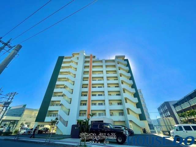 Bears Court Kuwae Sunlife 5--: 2LDK Condo in Chatan, Okinawa - Thumbnail 2