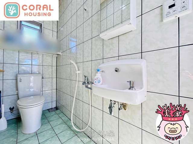 Spacious Office for Sale with 15 Parking Spaces in Uruma, Okinawa - Thumbnail 3