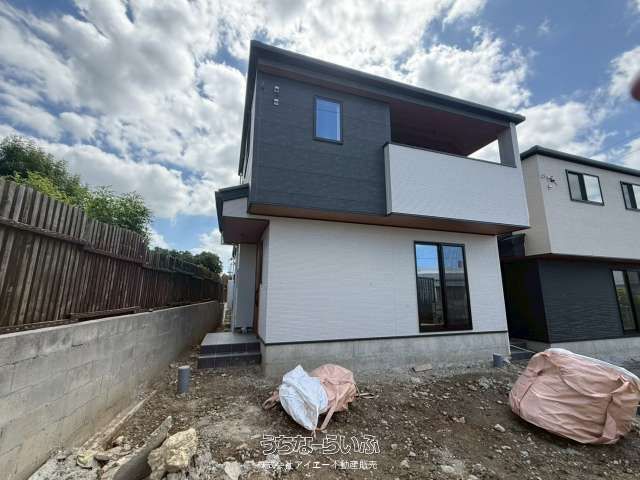 New 4LDK House for Sale in Yaese Town, Okinawa - 2026 Completion - Thumbnail 3
