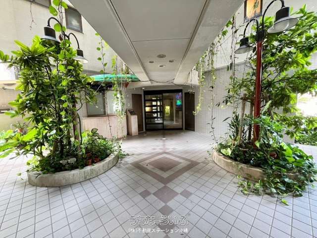 3LDK Apartment for Rent in Naha City, Okinawa near Matsuyama Park - Thumbnail 2
