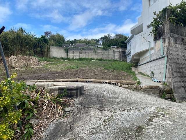 450 sqm Land Plot for Investment in Urasoe, Okinawa - Thumbnail 2