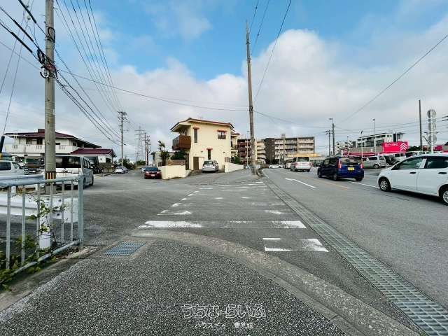1486 sqm Land for Sale in Yaebaru, Yaese Town, Okinawa - Thumbnail 2