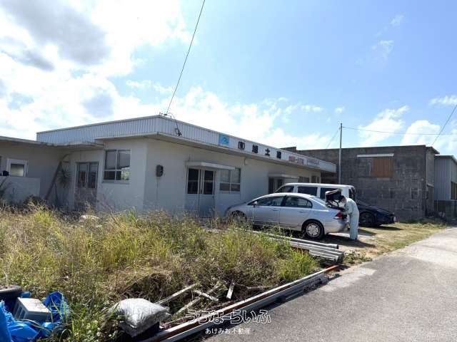Commercial Land & Building for Sale in Nakijin Village, Okinawa - Image 1