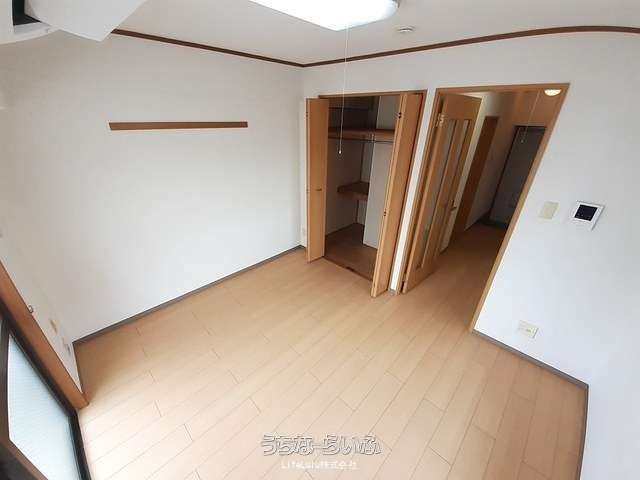 Sunhills Tsuboya 301: 1K Apartment for Rent in Naha, Okinawa - Thumbnail 4