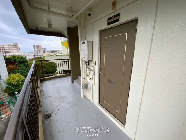 Commons Uchitomari Studio Apartment for Rent in Ginowan, Okinawa - Thumbnail 2