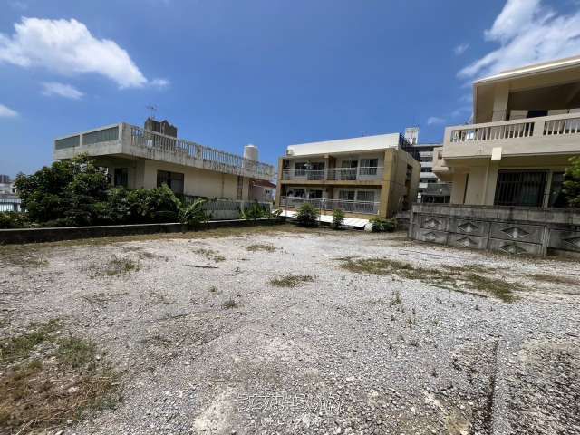 444 sqm Development Land for Sale in Urasoe, Okinawa - Thumbnail 4