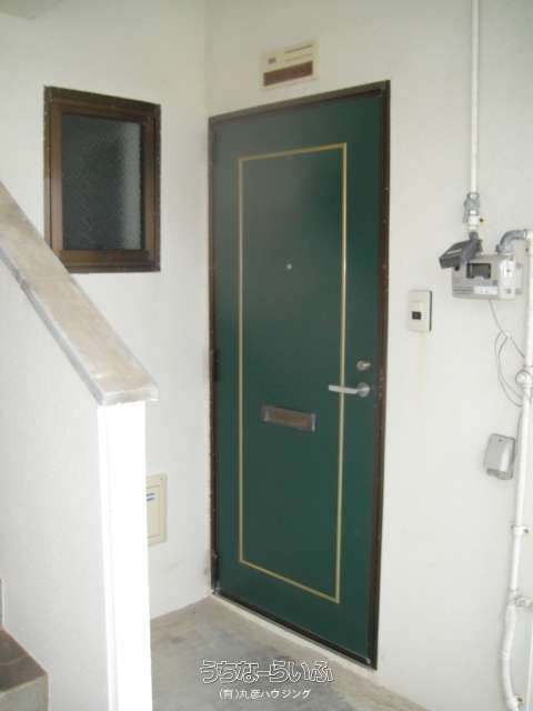 1K Apartment for Rent in Naha City, Okinawa - No Key Money - Thumbnail 4