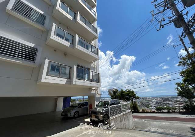 LUPINEST TAKAHARA OCEAN VIEW Apartment for Sale in Okinawa City - Thumbnail 4
